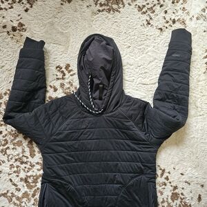 Lululemon Women's Black Quilted Pullover